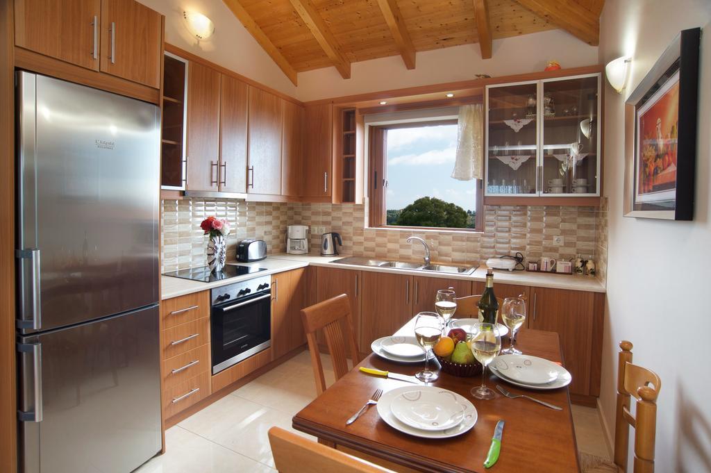 Villa Alonia Skala  Pokoj fotografie